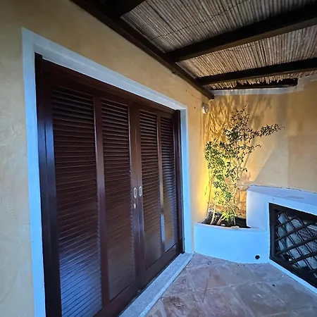 Casa Alessandra, In Βίλα Πόρτο Τσέρβο