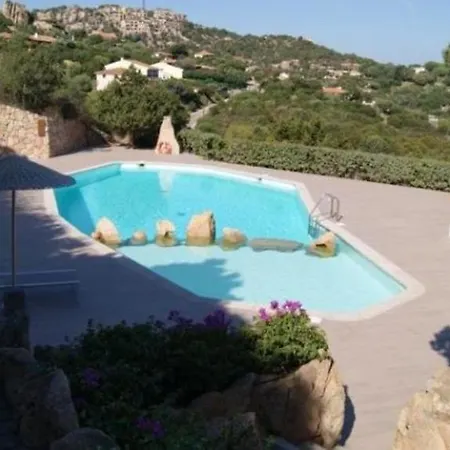 Casa Alessandra, In Πόρτο Τσέρβο
