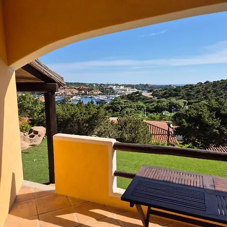 别墅 Casa Alessandra, In 切尔沃港