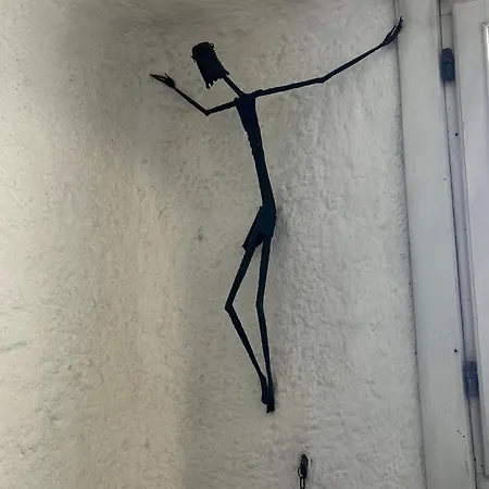 فيلة Casa Alessandra, In