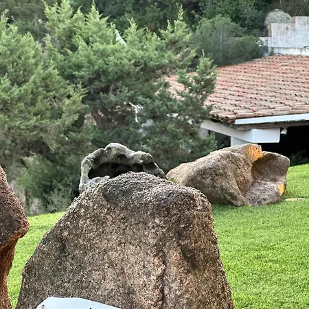 Casa Alessandra, In *