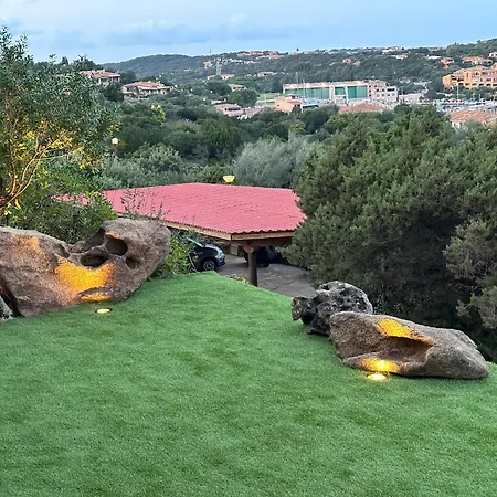 فيلة Casa Alessandra, In *